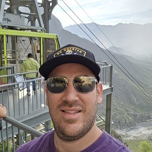 Meet your Posher, Glen